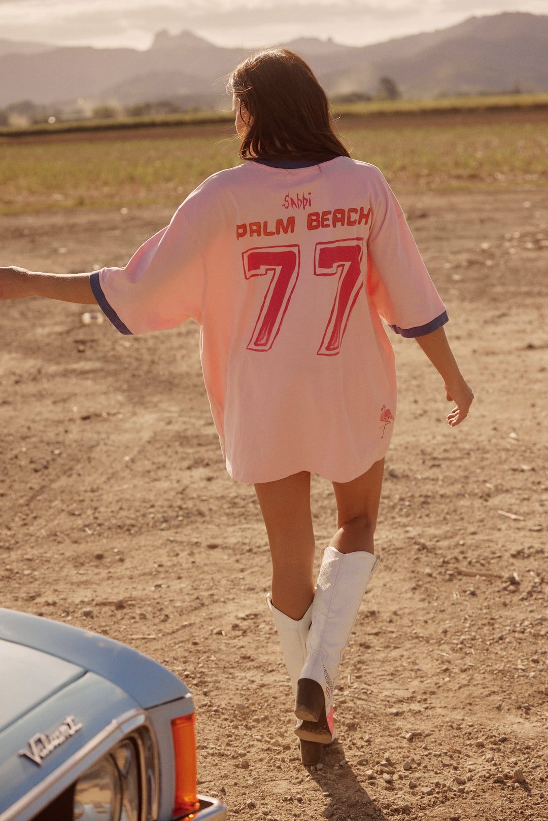 THE VERY OVERSIZED GOT MY PINK BACK TEE FLAMINGO RACING