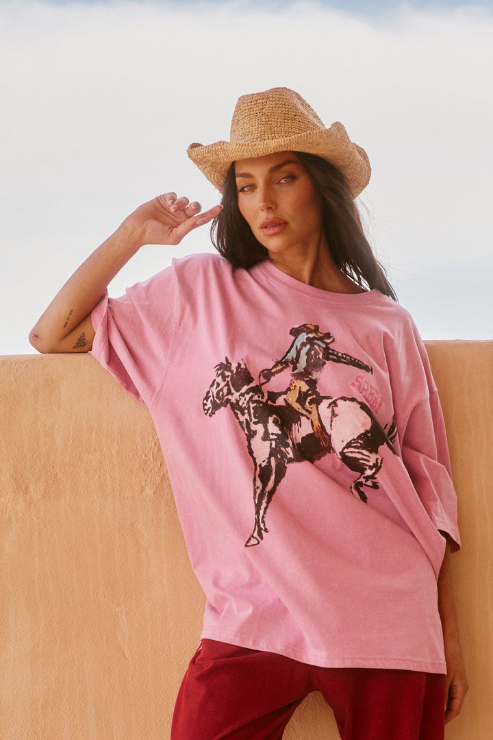 THE VERY OVERSIZED BRUMBY TEE  - PINK