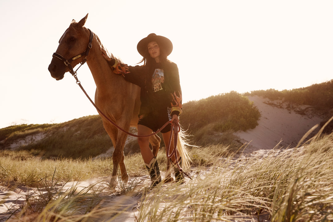 THE FLAMING COWBOY CHIDO SHORTS  - BLACK