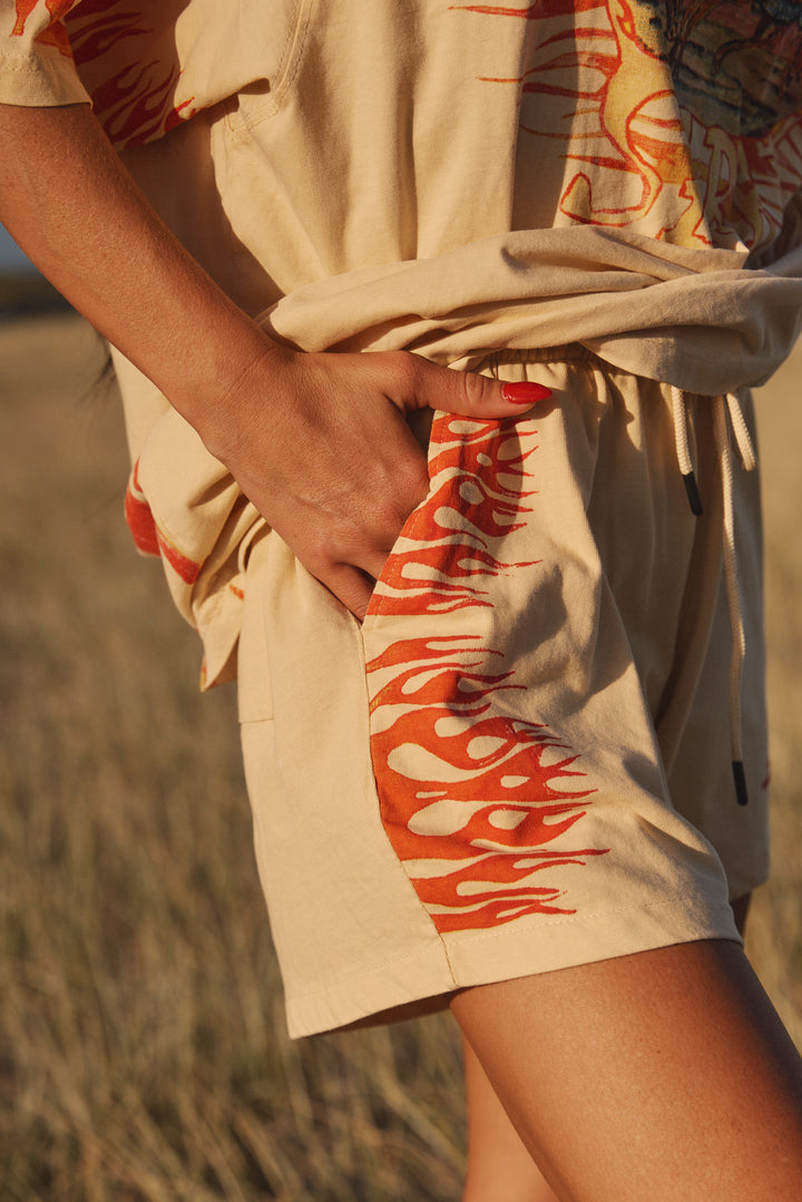 THE FLAMING COWBOY CHIDO SHORTS  - SAND