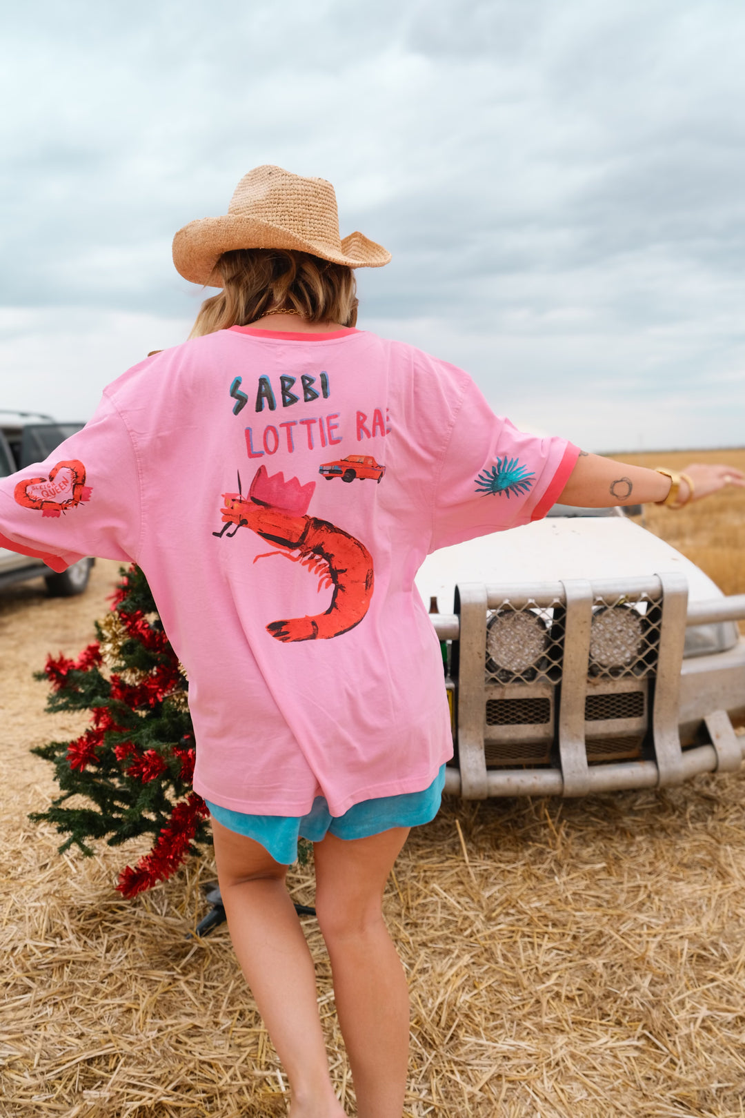 LOTTIE RAE XMAS TEE - PINK